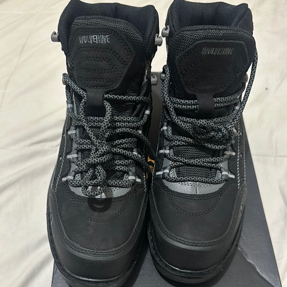 Men’s Wolverine Edge LX nano toe work boot.